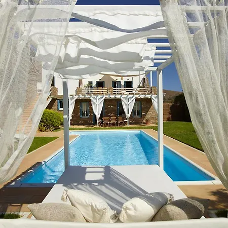 Heliades Villa Gavrio