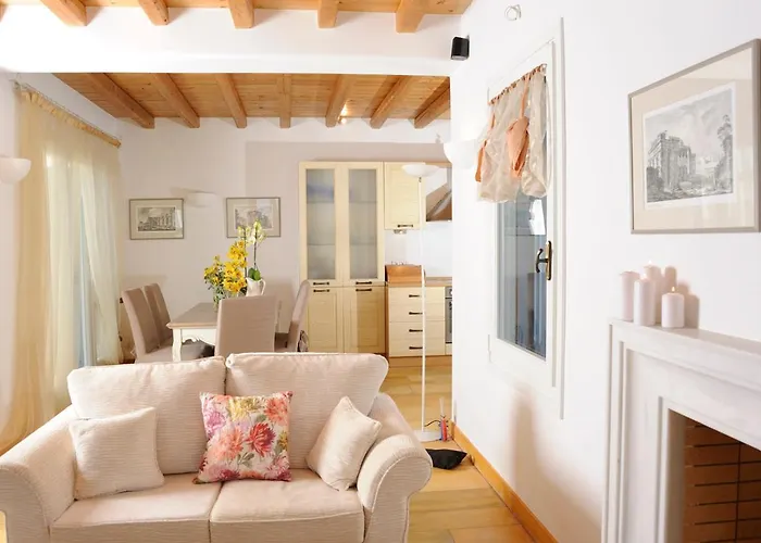 Villa Heliades Gavrio