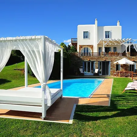 Вилла Heliades *