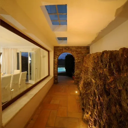 Heliades Villa *