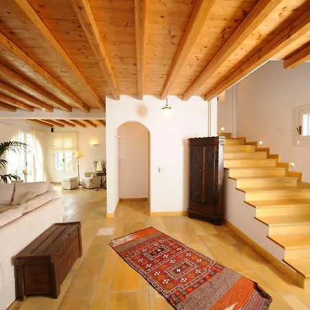 Heliades Villa